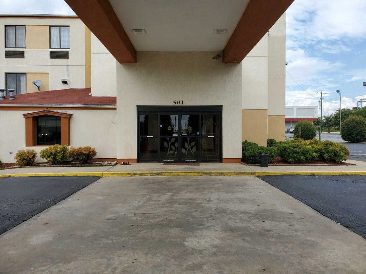 Sleep Inn Spartanburg Bagian luar foto